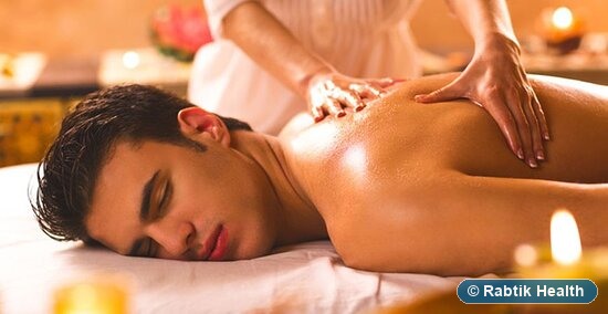 Abhyanga full body oil massage